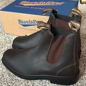 Blundstone Chelsea Boots